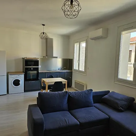 Proche De Toutes Commodites Apartment *